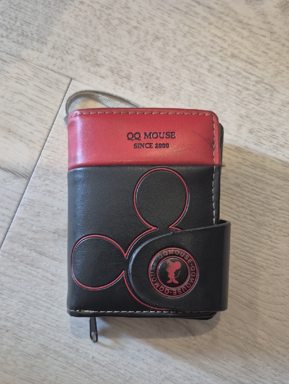 QQ Mouse Red & Black Wallet -